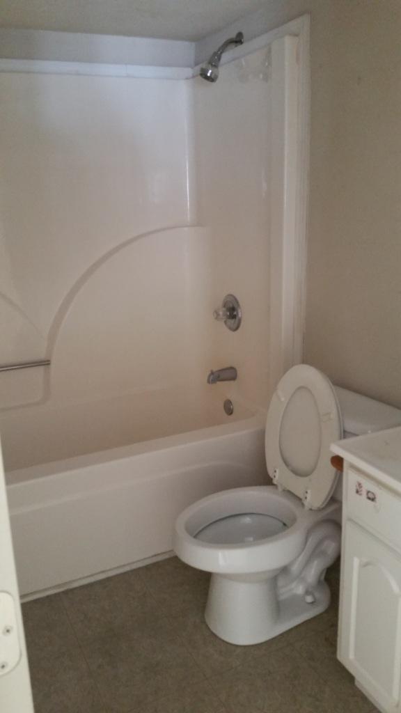 116 Shipe Road Powell, TN 37849 - Photo 11 of 12 Apt full bath