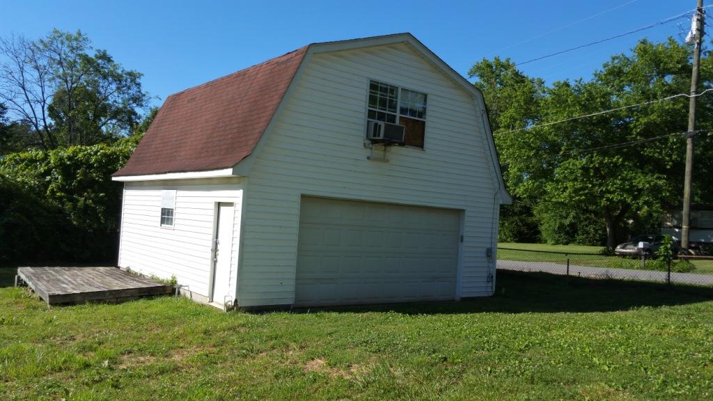 116 Shipe Road Powell, TN 37849 - Photo 7 of 12 20160608_174437