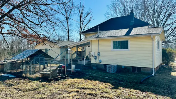 $439,900 | 5930 Edwardsville Road, Hardy, VA 24101