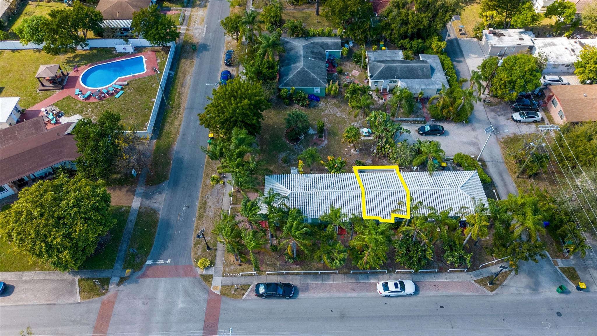 302 Southwest 15th Street, Unit 3 Dania Beach, FL 33004 - Photo 4 of 18 Photo 5