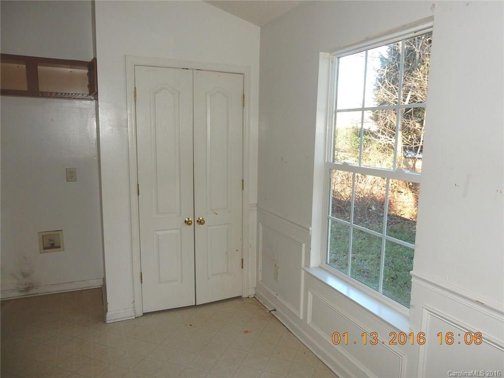 8200 Reames Road Charlotte, NC 28216 - Photo 13 of 23 Gallery Image 13