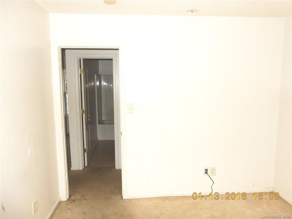 8200 Reames Road Charlotte, NC 28216 - Photo 20 of 23 Gallery Image 20