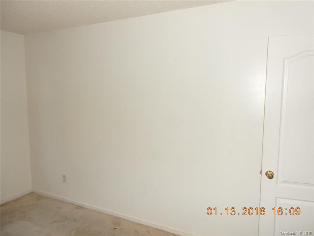 8200 Reames Road Charlotte, NC 28216 - Photo 21 of 23 Gallery Image 21