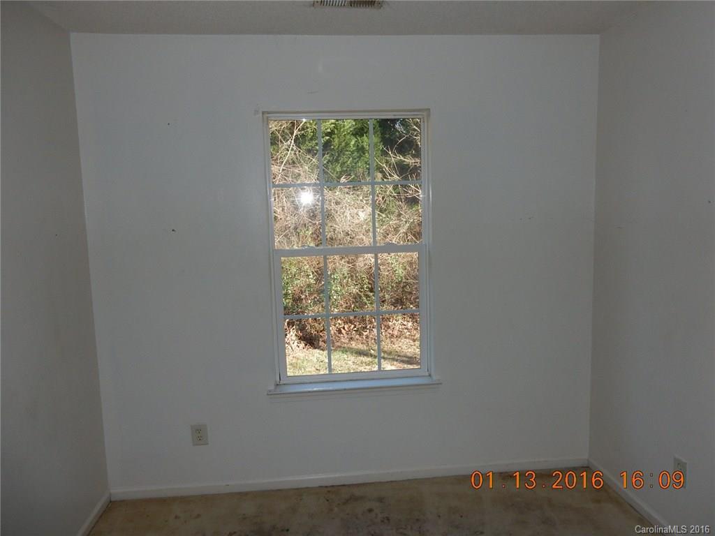 8200 Reames Road Charlotte, NC 28216 - Photo 22 of 23 Gallery Image 22