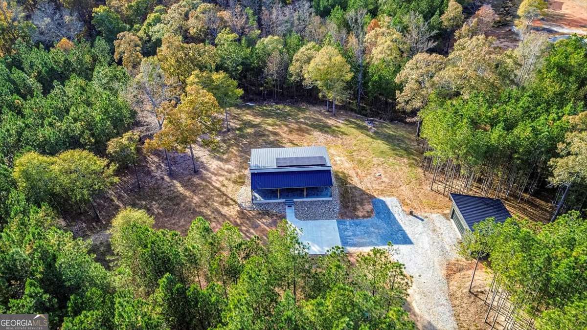 60 Stephens Road Lexington, GA 30648 - Photo 52 of 60 front view of a house with a yard