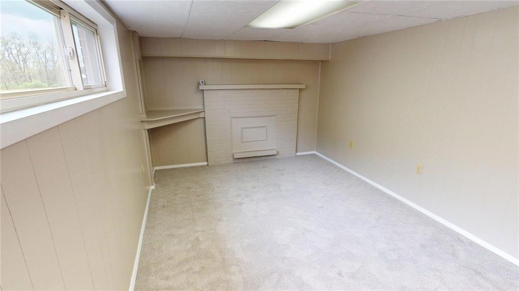 209 South Benbrook Road Butler, PA 16001 - Photo 20 of 36
