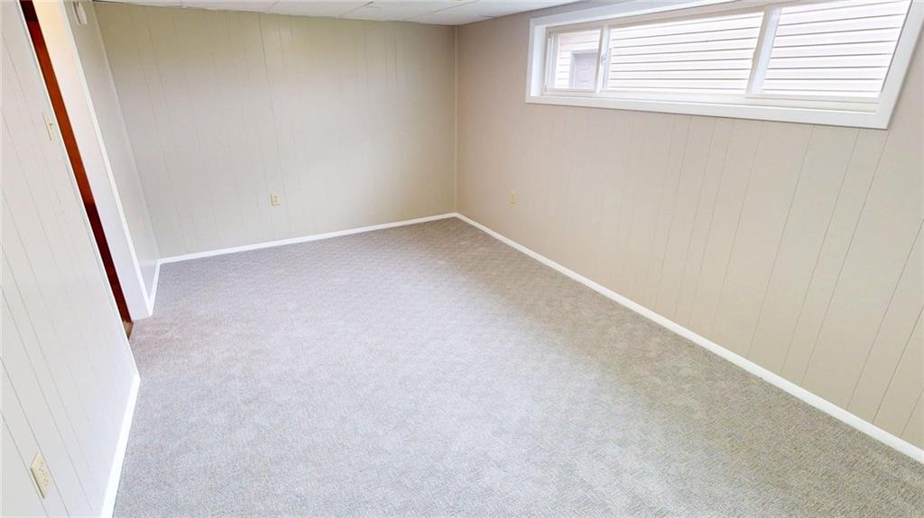 209 South Benbrook Road Butler, PA 16001 - Photo 21 of 36