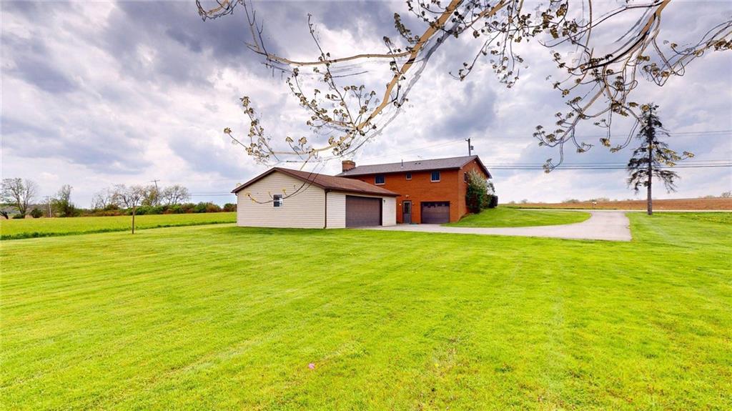 209 South Benbrook Road Butler, PA 16001 - Photo 35 of 36