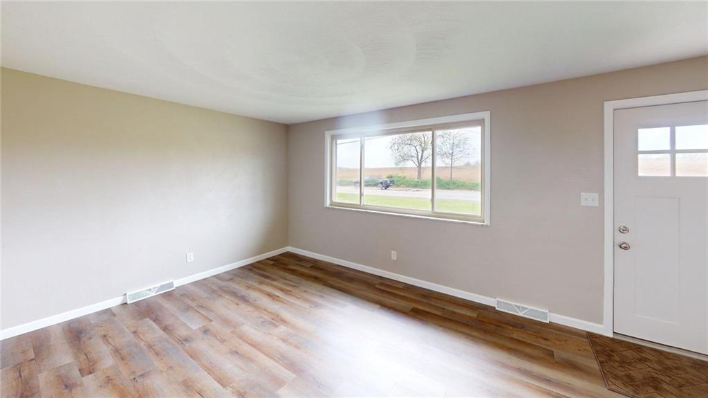 209 South Benbrook Road Butler, PA 16001 - Photo 5 of 36