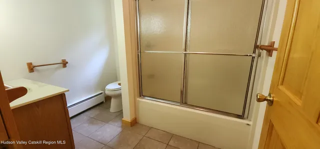 a bathroom with a tub
