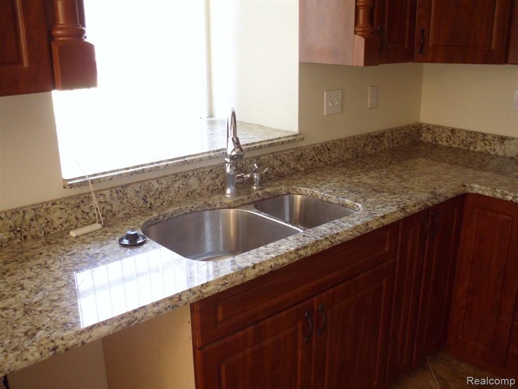 39743 Ryan Road Sterling Heights, MI 48310 - Photo 13 of 23 DSCI1315.JPG