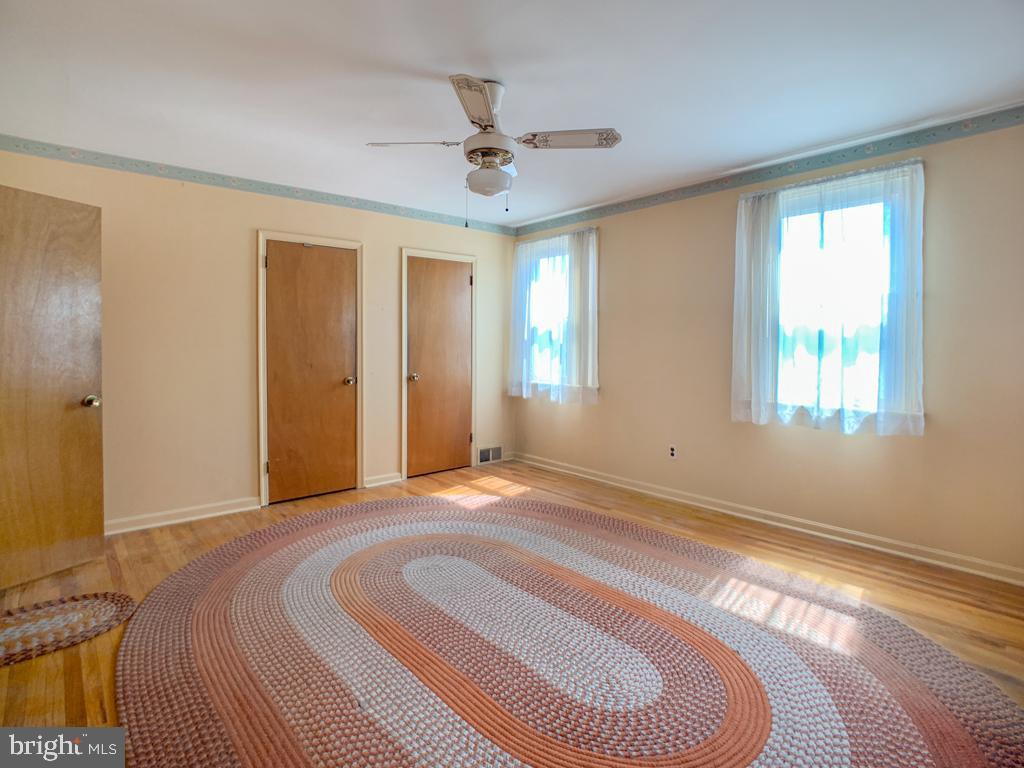 11710 Colman Road Philadelphia, PA 19154 - Photo 12 of 29 Main Bedroom