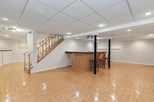 $639,900 | 2404 Baldwin Court, Schaumburg, IL 60193