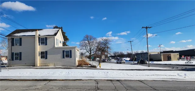 $289,900 | 44 Herkimer Road, Utica, NY 13502