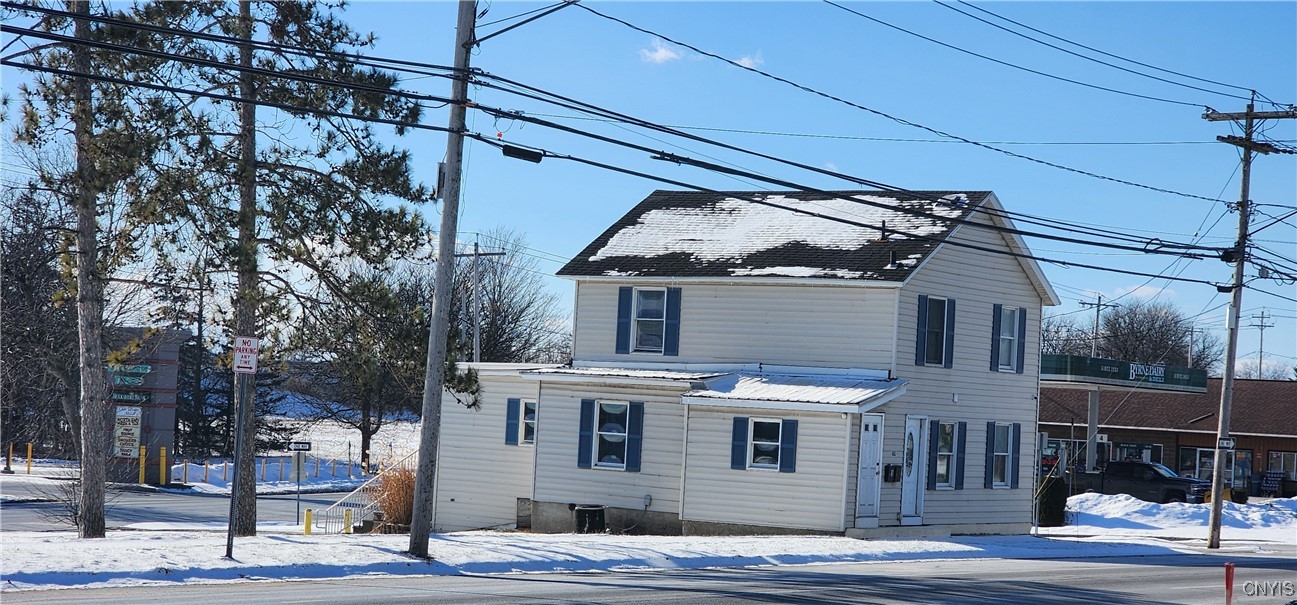 44 Herkimer Road Utica, NY 13502 - Photo 3 of 30