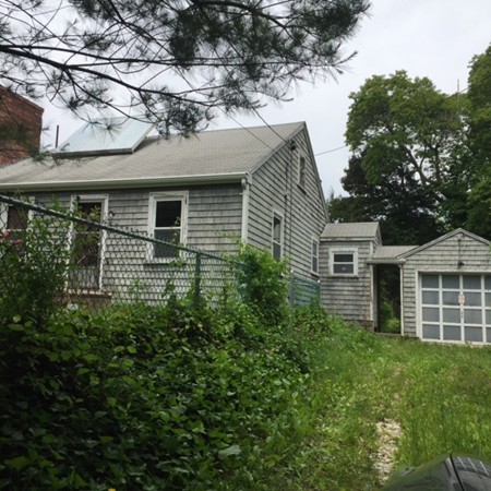 726 Old County Road Westport, MA 02790 - Photo 1 of 20 Gallery Image 1