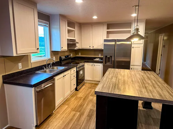 $269,900 | 1555 River Path, Morristown, TN 37813