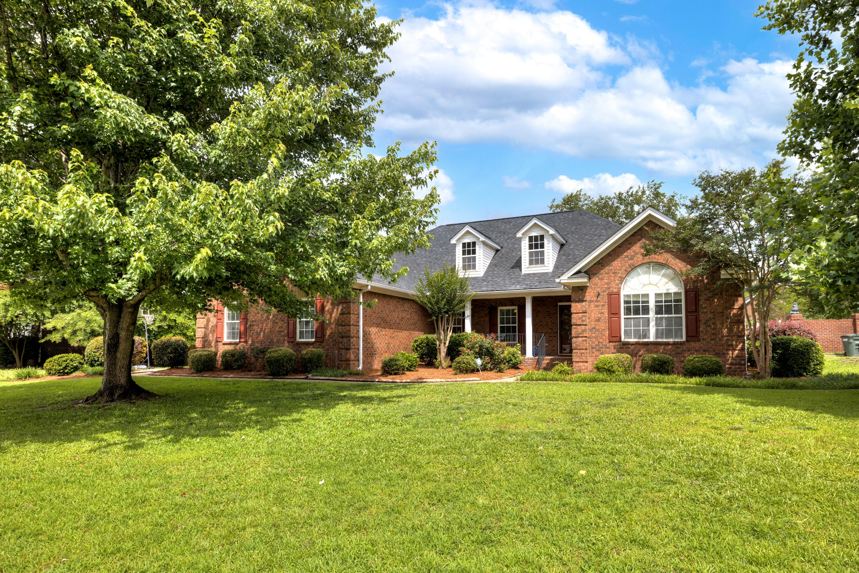 750 Windrow Drive Sumter, SC 29150 - Photo 3 of 51