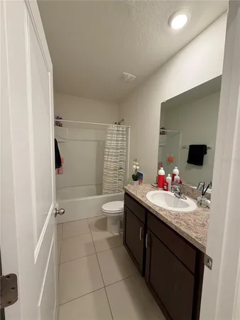 $2,400 | 8620 Milestone Drive, Sarasota, FL 34238