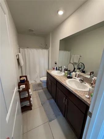 $2,400 | 8620 Milestone Drive, Sarasota, FL 34238