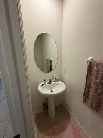 $2,400 | 8620 Milestone Drive, Sarasota, FL 34238