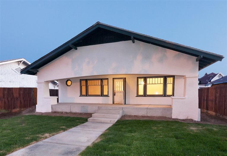 1219 K Street Reedley, CA 93654 - Photo 1 of 31