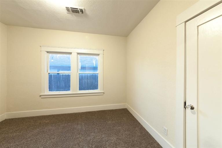 1219 K Street Reedley, CA 93654 - Photo 23 of 31