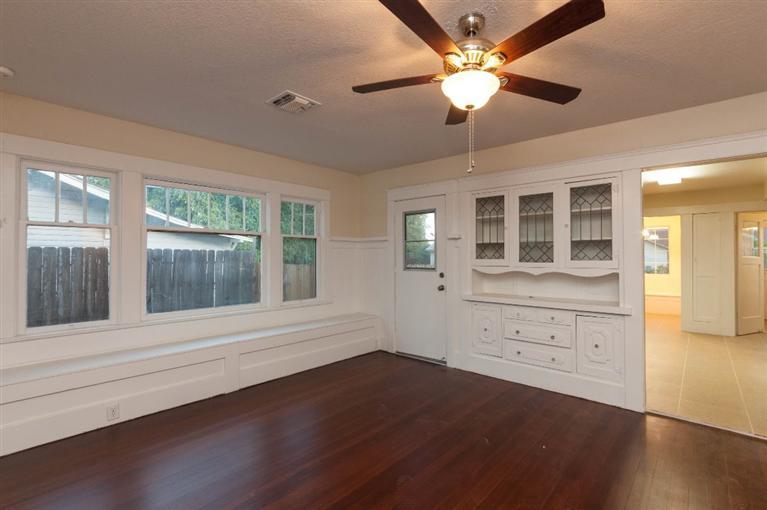 1219 K Street Reedley, CA 93654 - Photo 5 of 31