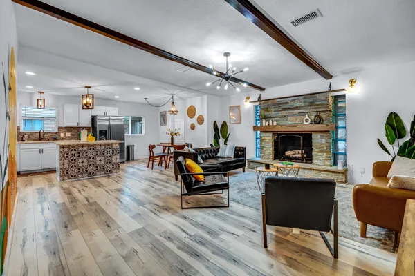 $2,500 | 5918 Lattimer Drive, Houston, TX 77035