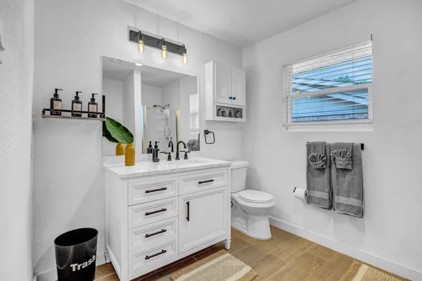 $2,500 | 5918 Lattimer Drive, Houston, TX 77035