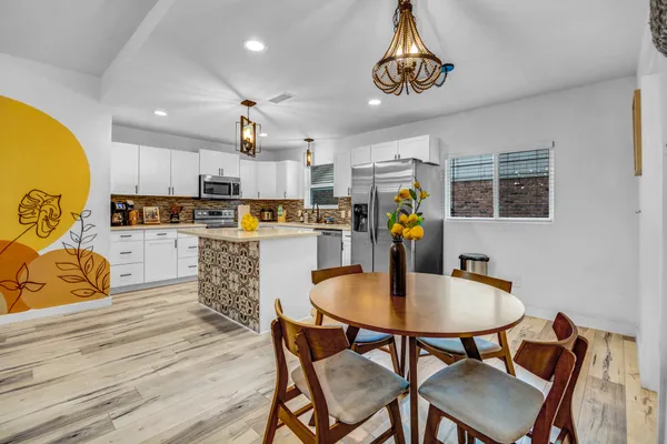 $2,500 | 5918 Lattimer Drive, Houston, TX 77035