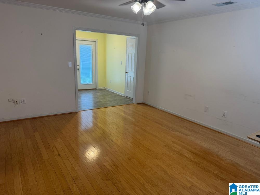 228 Meriweather Lane Calera, AL 35040 - Photo 4 of 8