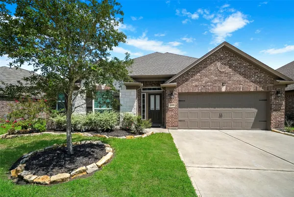 $2,300 | 3227 Fairhaven Lane, Rosenberg, TX 77471
