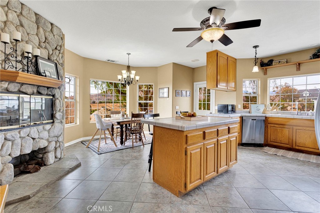 31120 Kelstar Road Hemet, CA 92544 - Photo 16 of 72 Gallery Image 16