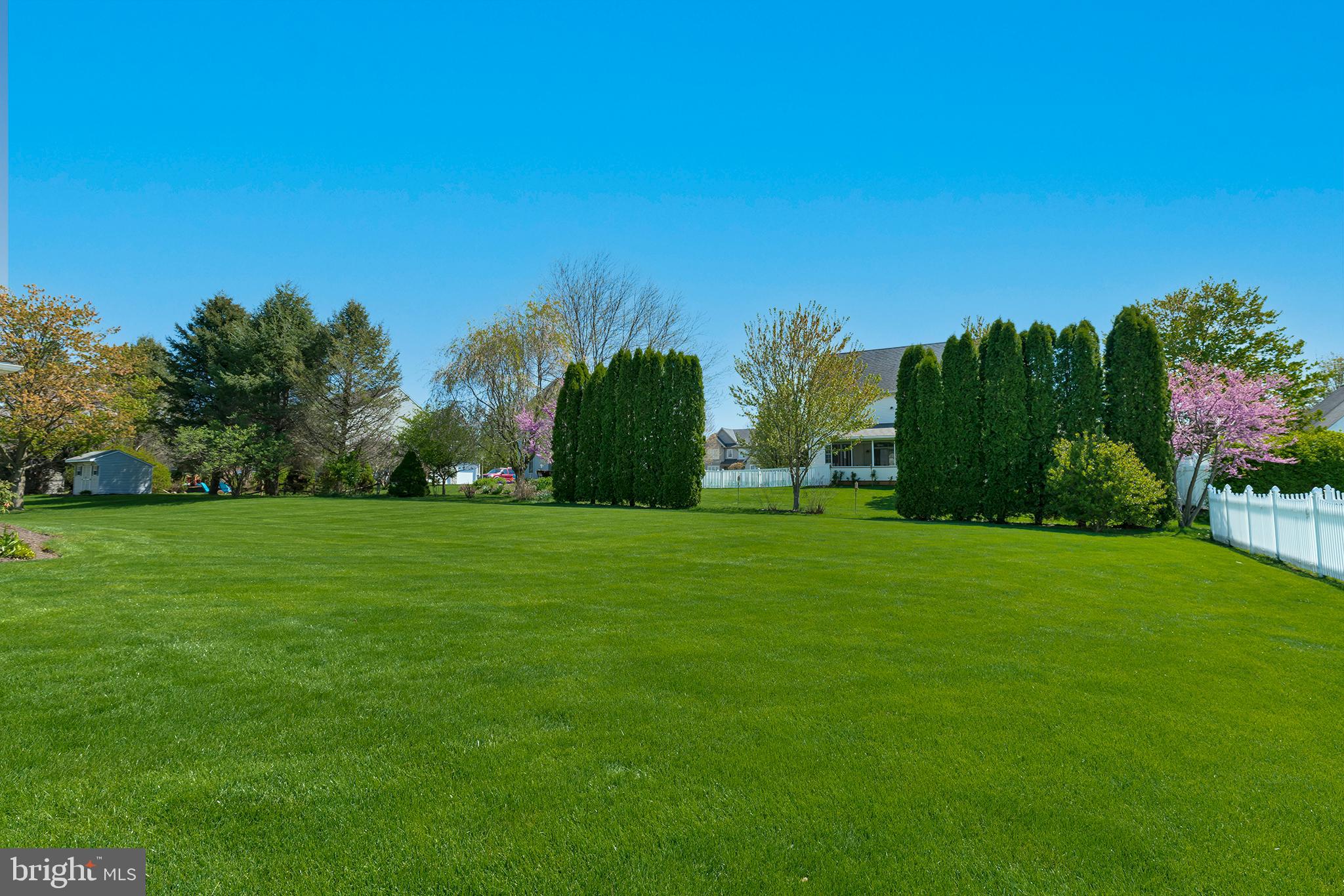 312 Royal Hunt Way Lititz, PA 17543 - Photo 24 of 27 Beautiful Backyard
