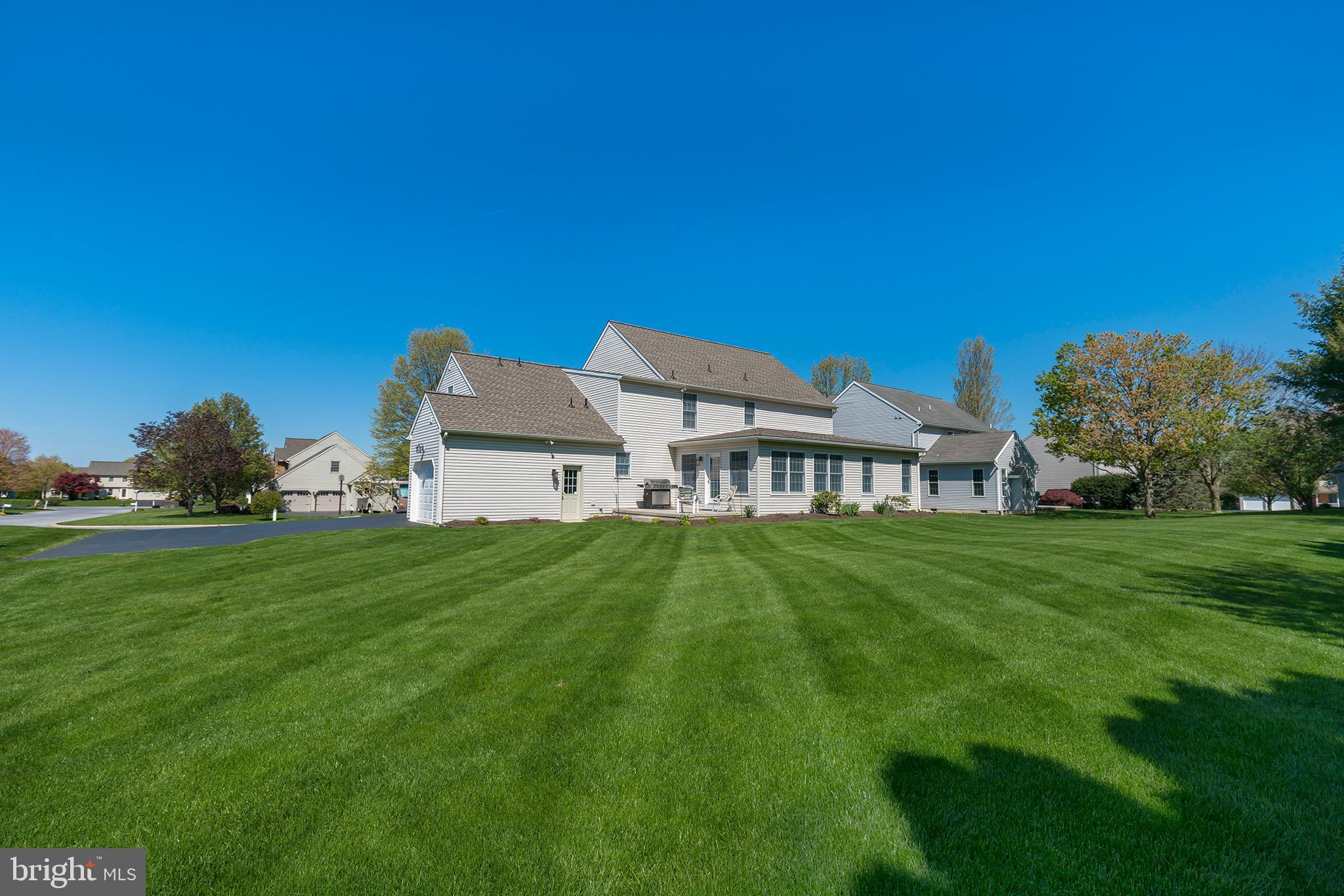 312 Royal Hunt Way Lititz, PA 17543 - Photo 27 of 27 Rear View 2