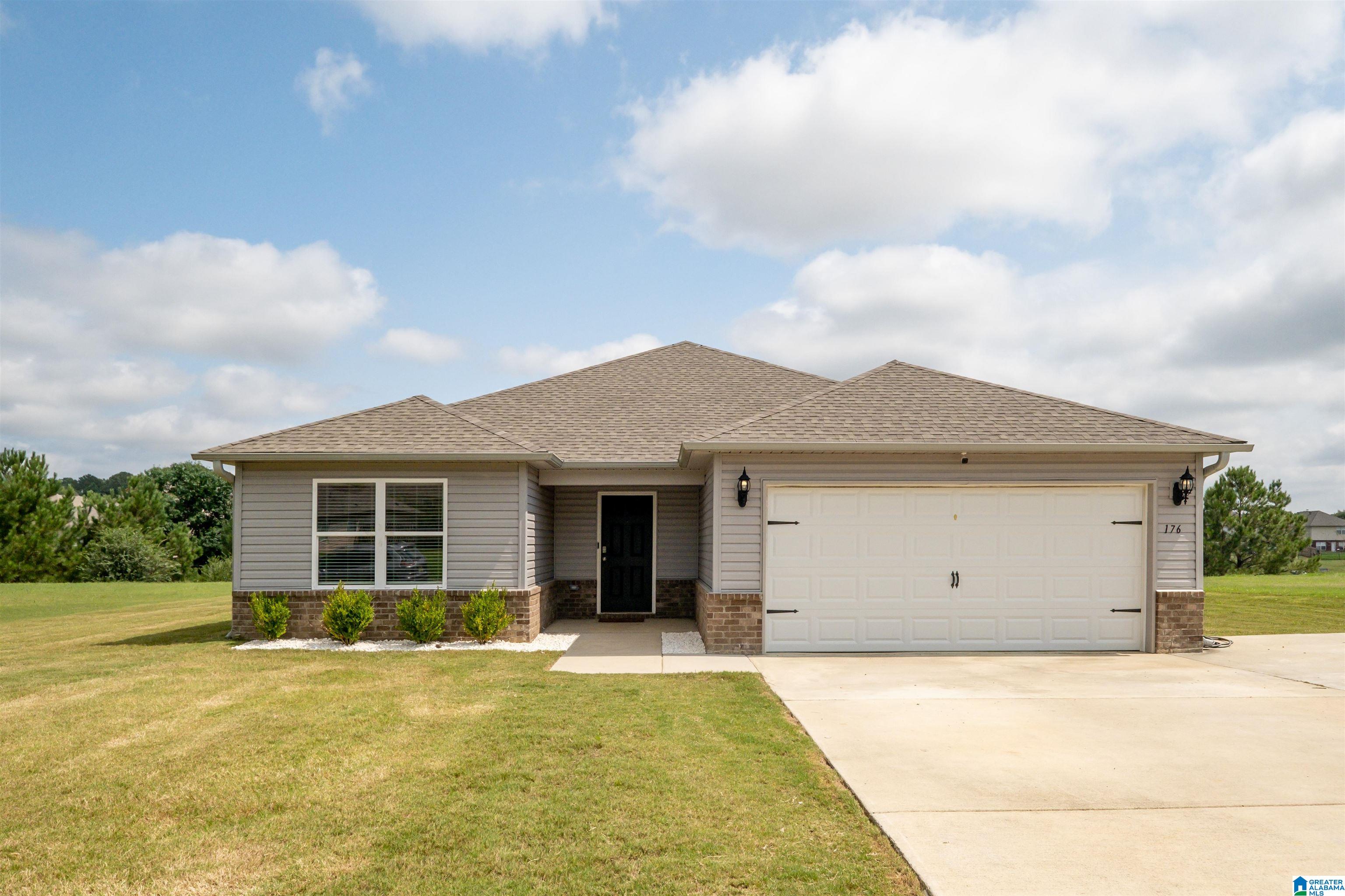 176 Dallas Lane Montevallo, AL 35115 - Photo 2 of 37