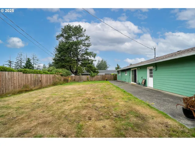 a backyard of a house