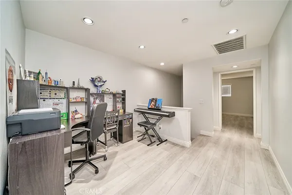 $599,000 | 12573 Montaivo, Eastvale, CA 91752