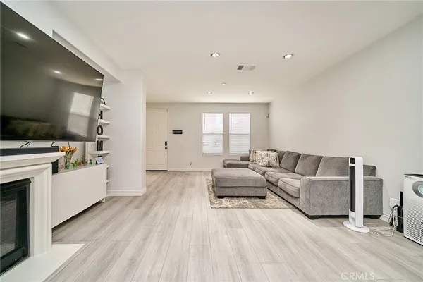 $599,000 | 12573 Montaivo, Eastvale, CA 91752