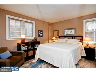 2016 Rittenhouse Square Philadelphia, PA 19103 - Photo 10 of 12 Bedroom - Main