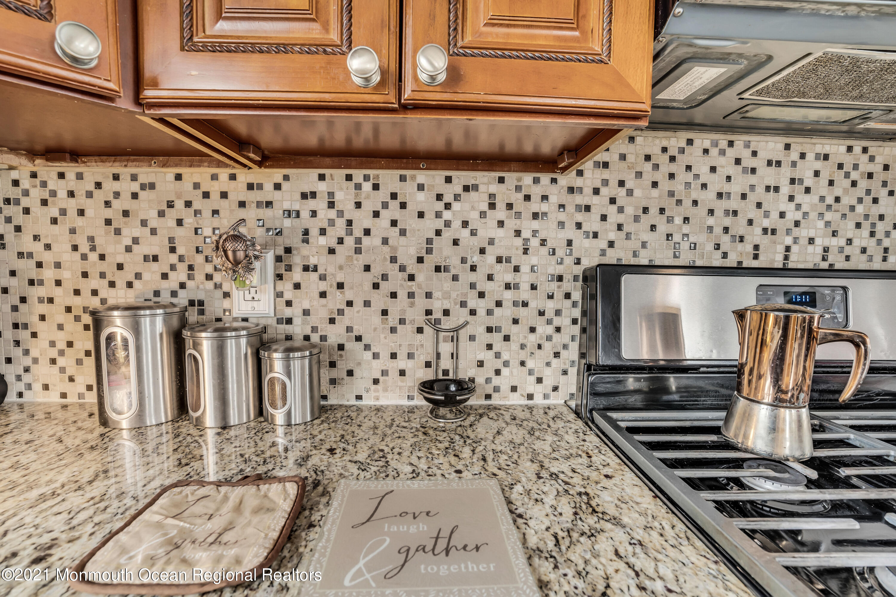 824 Chestnut Street Roselle, NJ 07203 - Photo 18 of 41 020_dsc05462