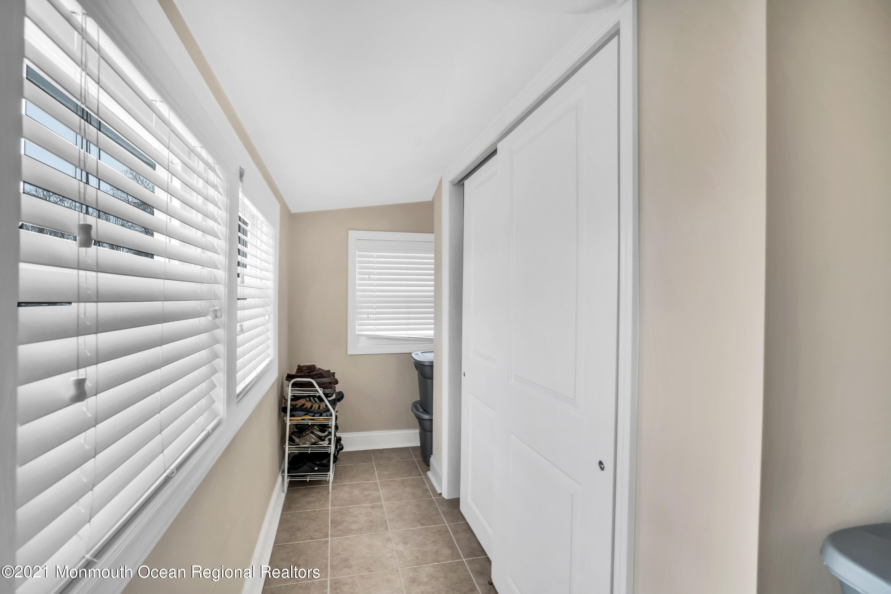 824 Chestnut Street Roselle, NJ 07203 - Photo 26 of 41 029_dsc05396