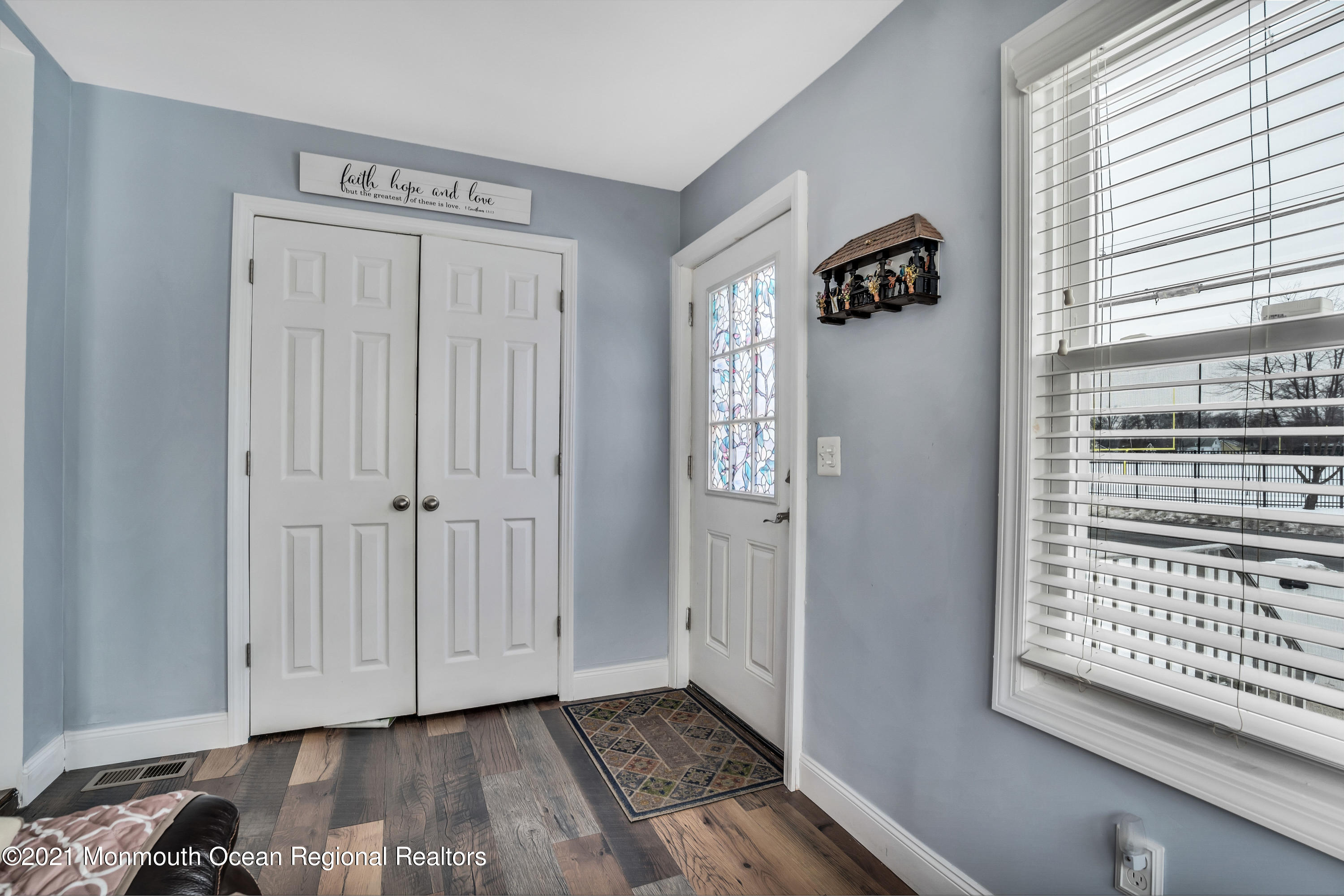 824 Chestnut Street Roselle, NJ 07203 - Photo 10 of 41 012_dsc05361