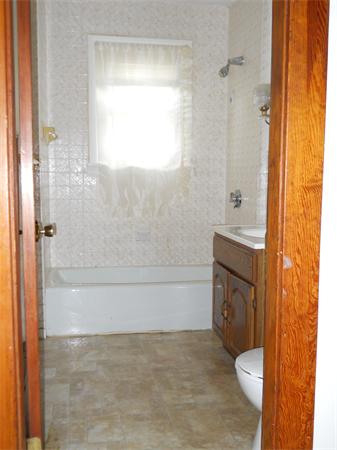 112-114 Fountain Street Springfield, MA 01108 - Photo 5 of 5 Gallery Image 5