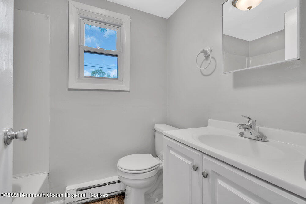 2 Central Avenue Waretown, NJ 08758 - Photo 15 of 21 Bathroom
