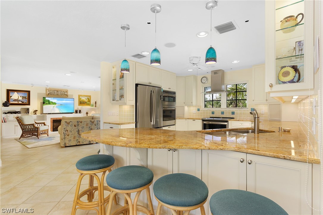1550 Sand Castle Road Sanibel, FL 33957 - Photo 15 of 41 Gallery Image 15
