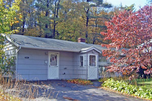 51 Loud Road Holbrook, MA 02343 - Photo 1 of 17 Gallery Image 1