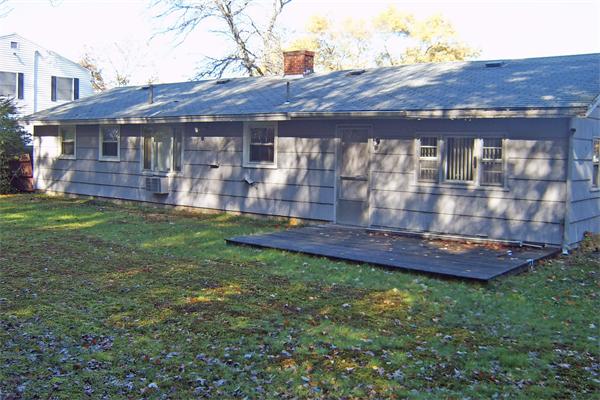 51 Loud Road Holbrook, MA 02343 - Photo 3 of 17 Gallery Image 3