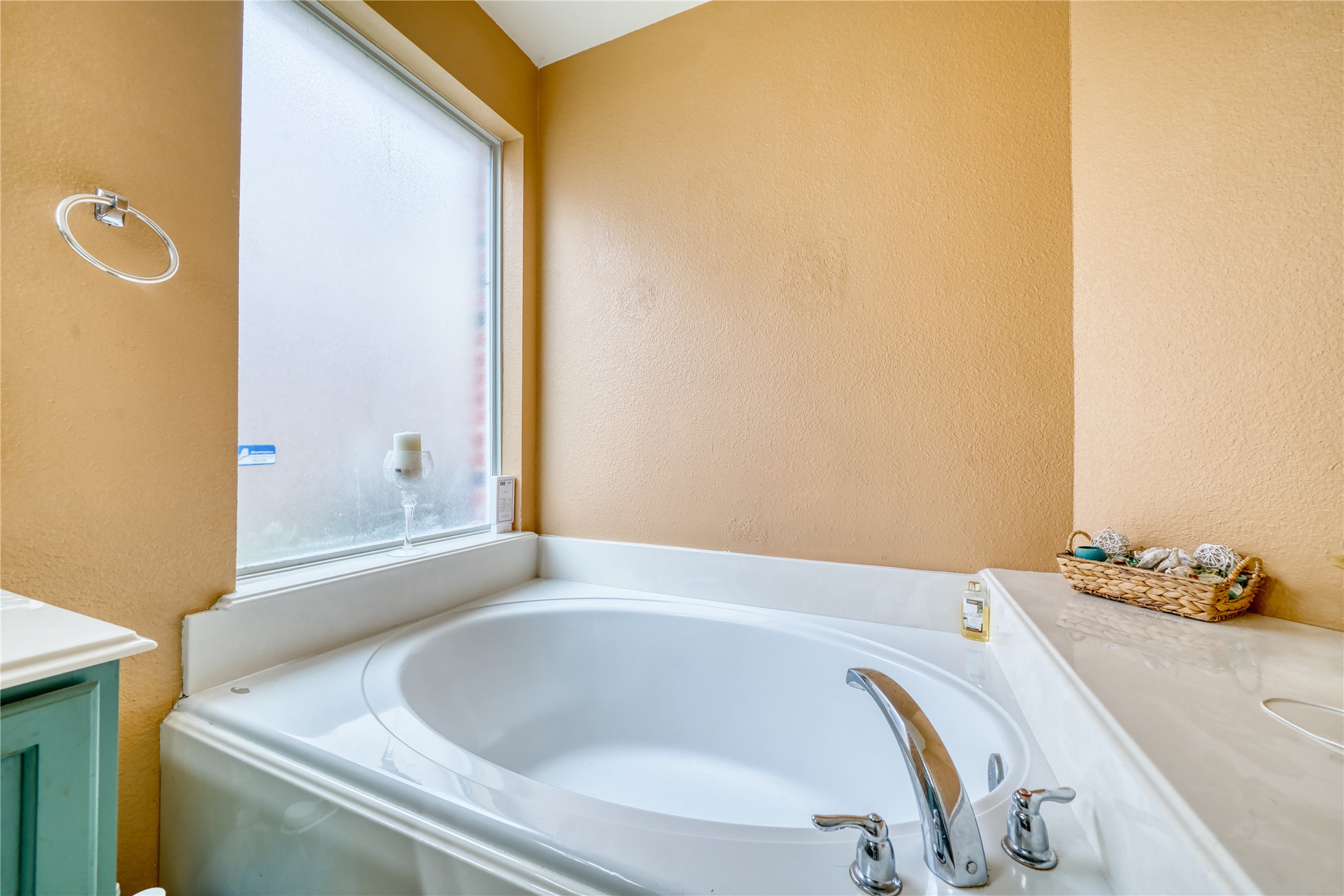 2210 Mountain Ranch Drive Houston, TX 77049 - Photo 20 of 36